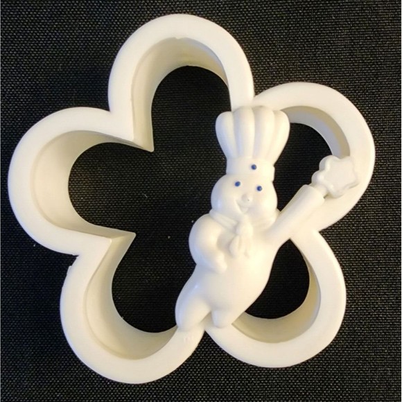 Vintage Set of 4 Pillsbury Dough Boy Cookie Cutters - Picture 6 of 6